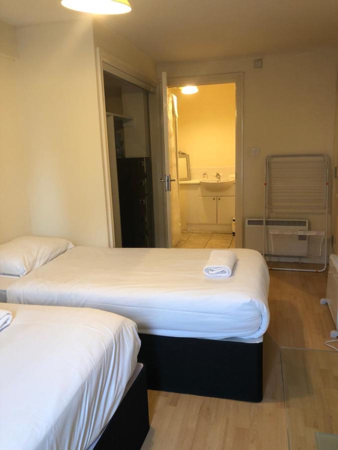 Wallace Budget Rooms Glasgow Dış mekan fotoğraf
